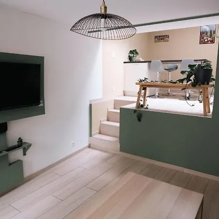 La Petite Citadelle - *